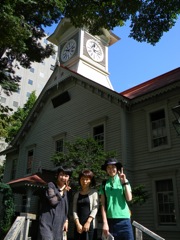 札幌時計台　綾瀬市と海老名市の境に位置する柴垣歯科医院