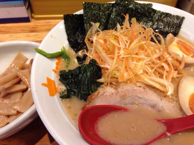 仕事後のラーメン