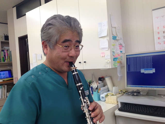 演奏会のクラリネット練習中　柴垣歯科医院院長