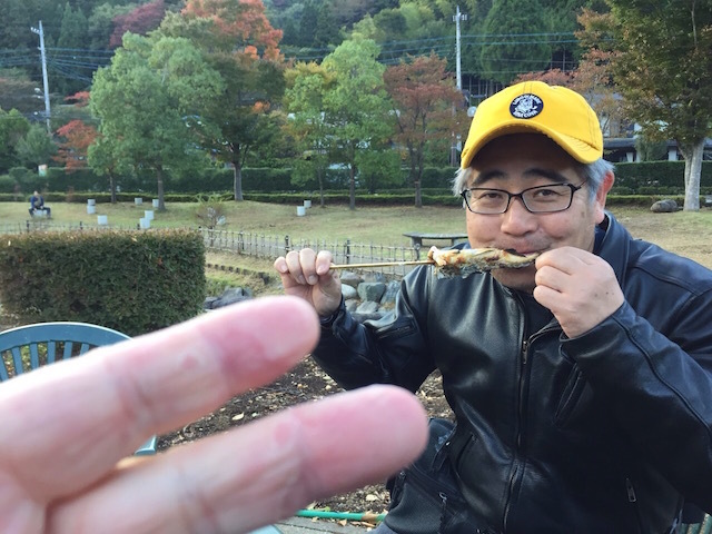 柴垣歯科医院院長の趣味のツーリングの様子