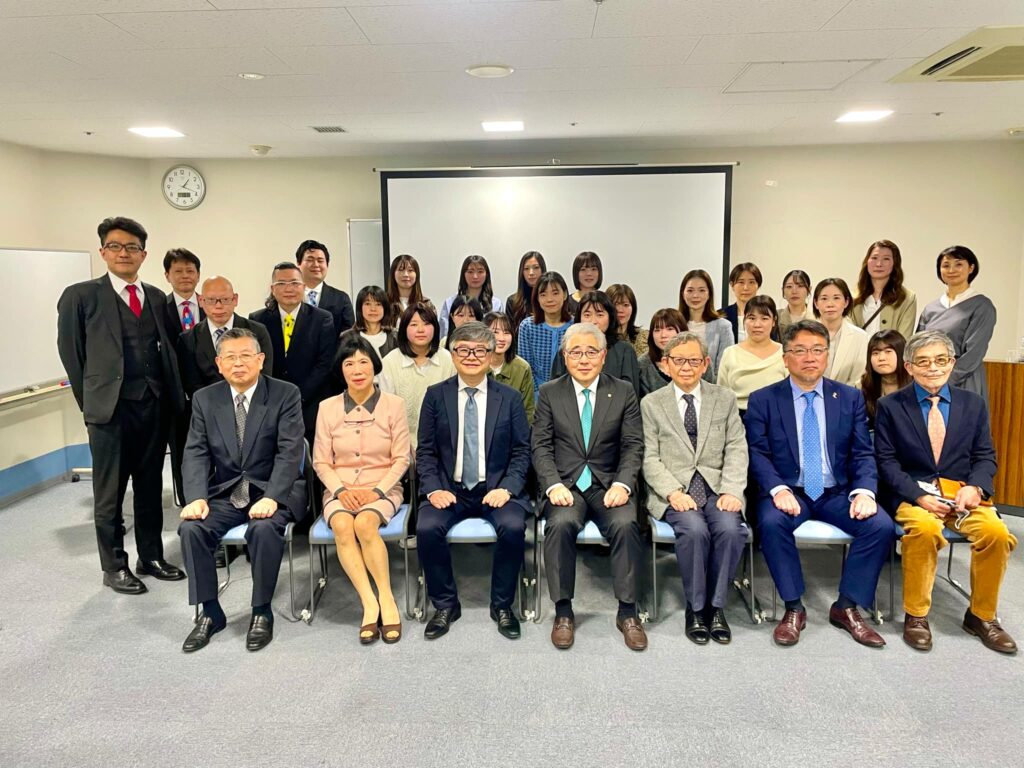 綾瀬市海老名柴垣歯科医院 日先研 講演会