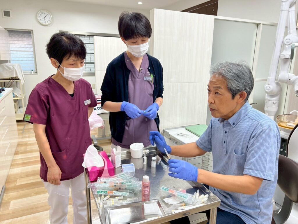綾瀬市海老名市柴垣歯科医院　ボトックス　勉強会