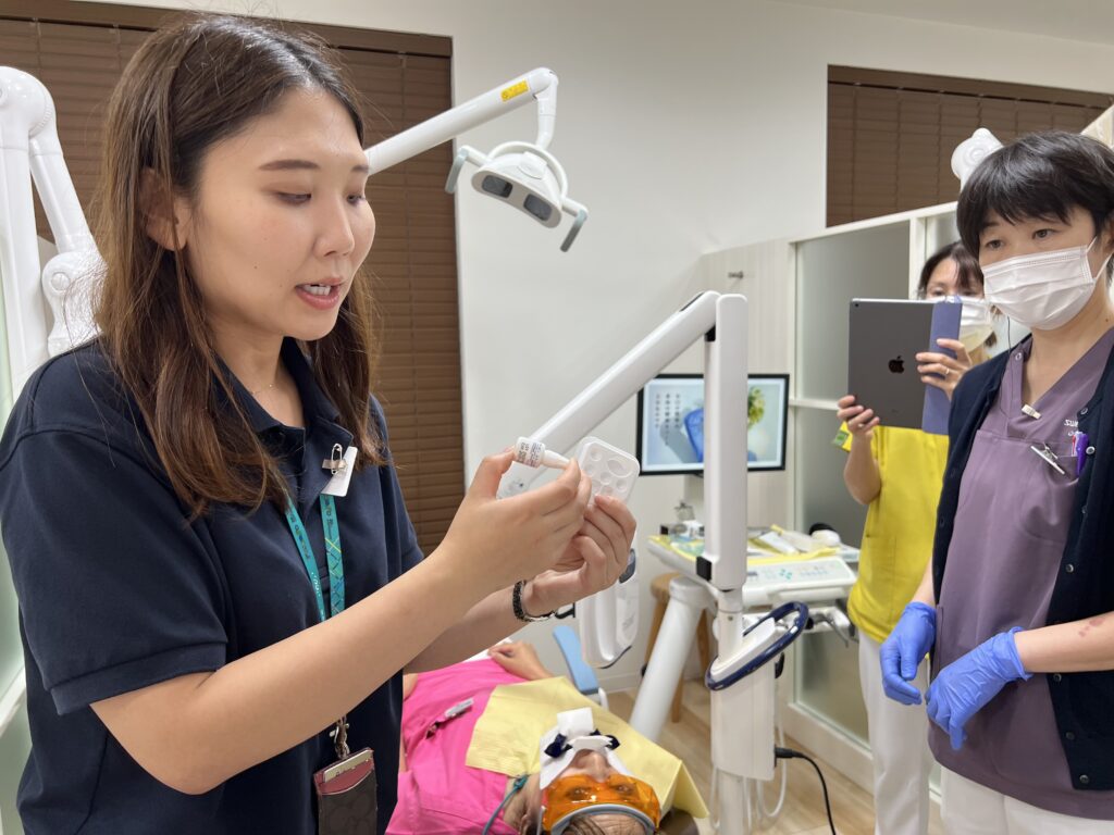 綾瀬市海老名市柴垣歯科医院　院内勉強会　オフィスホワイトニング